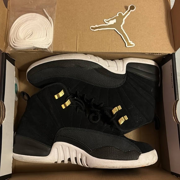 Air Jordan 12 Retro Reverse Taxi GS Size 7Y / W 8.5/9 - Picture 2 of 7